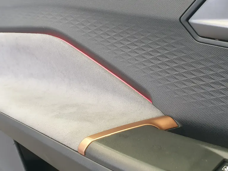 CUPRA Born 58 kWh Business One Navigatie Clima Warmtepomp 18"LM 204 PK! 24 maanden garantie mogelijk (*vraag naar de voorwaarden) afbeelding 19