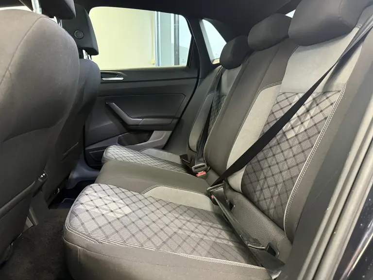Volkswagen Polo 1.0 TSI R-Line Panoramadak IQ-light VCP Navigatie afbeelding 16