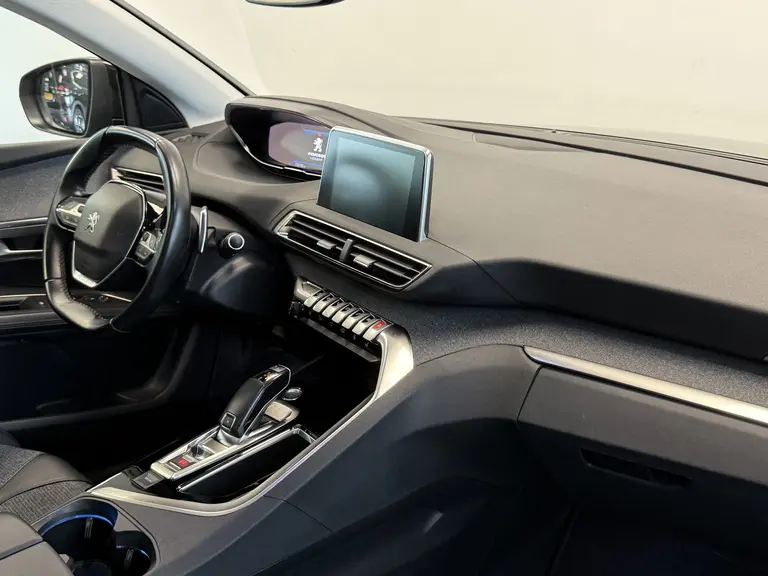 Peugeot 3008 1.2 PureTech Crossway Navigatie Panorama afn trekhaak Dab+ 18LMV Cruise control afbeelding 8