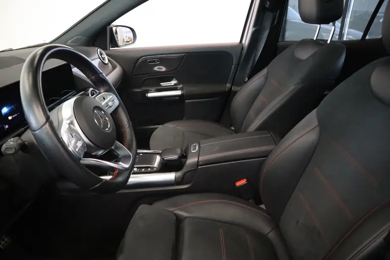 Mercedes-Benz GLA 250 e Business Solution AMG Limited Pano dak LED CC Lane Assist afbeelding 10