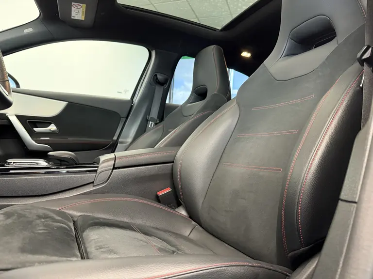 Mercedes-Benz A-Klasse 250 e AMG Line ACC PDC 360' camera Panoramadak Head-Up afbeelding 13