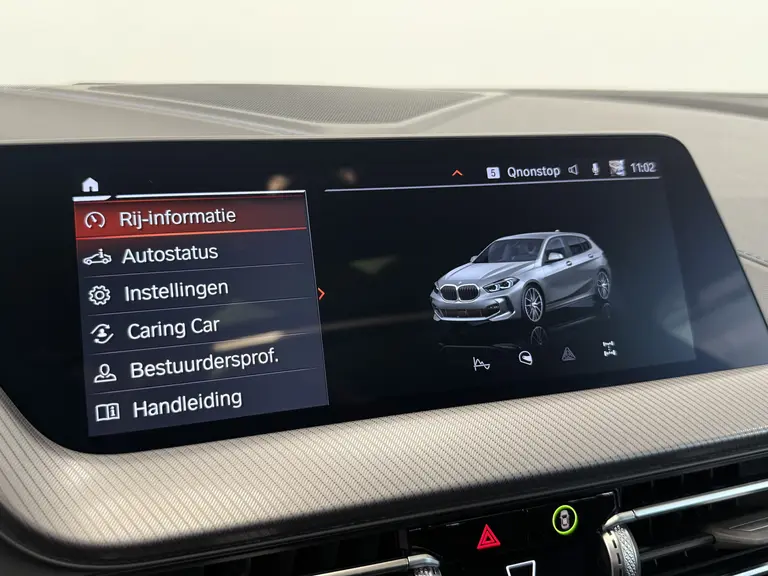 BMW 1-serie 120i Cruise/Climate Panoramadak NAP 18''LM Performance 24 maanden garantie mogelijk (*vraag naar de voorwaarden) afbeelding 17