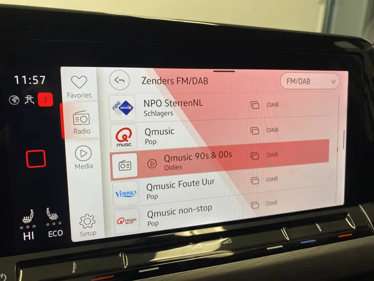 Volkswagen Golf 1.4 eHybrid Style VCP Navigatie Cruise Control 17LMV Sfeerverlichting Flippers bediening * 2e Paasdag zijn wij geopend van 12:00 tot 17:00uur! * afbeelding 21