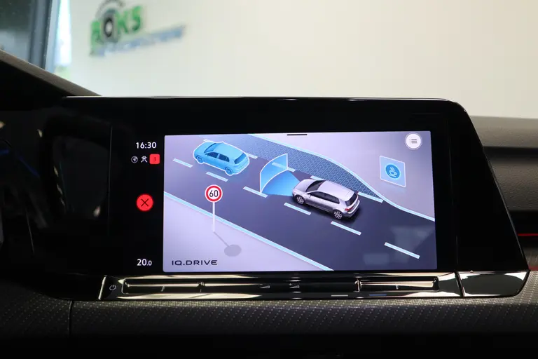 Volkswagen Golf 1.5 eTSI R-Line 2x Sfeerverlichting Full-led Adaptive-Cruise afbeelding 18