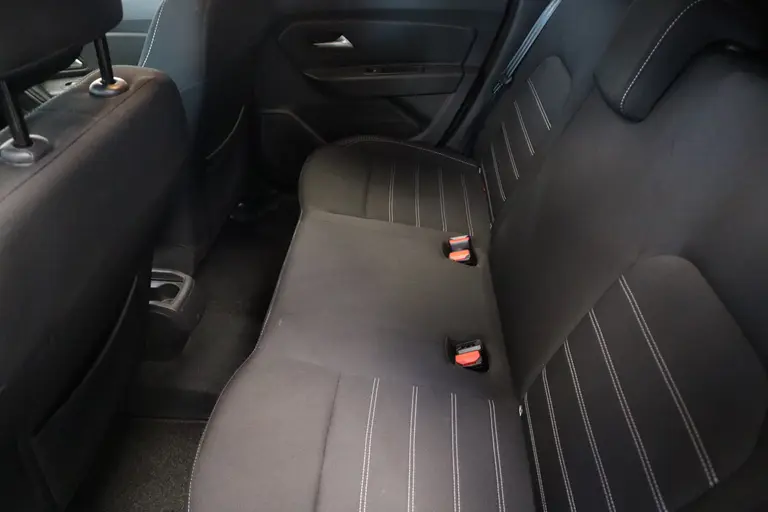 Dacia Duster 1.3 TCe Prestige 130 PK Navigatie 17LMV DAB+ CruiseControl  Climate Control Trekhaak afbeelding 17