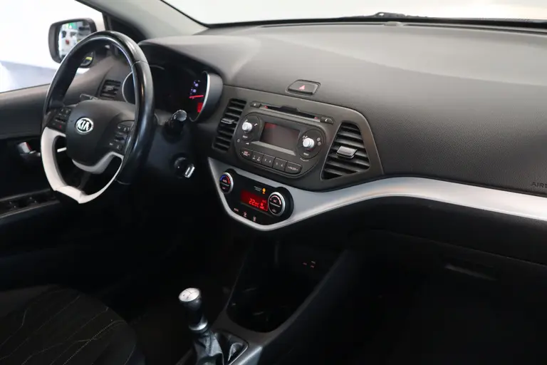 Kia Picanto 1.0 CVVT DynamicLine 5-Drs. ClimateControl CruiseControl afbeelding 9