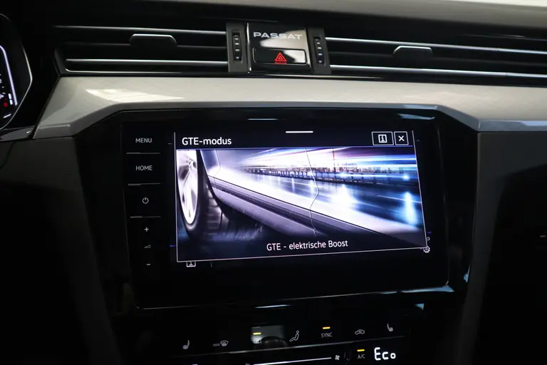 Volkswagen Passat Variant 1.4 TSI PHEV GTE Business Virtual ACC Panodak 218PK Camera Stoelverw Carplay afbeelding 19