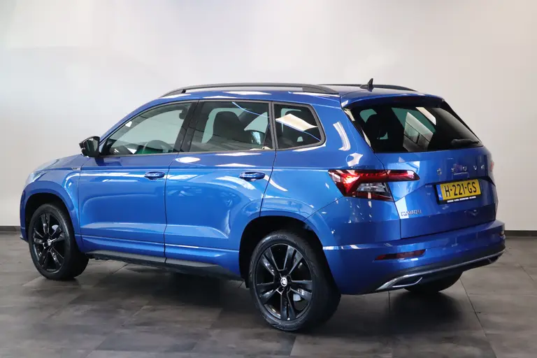 Skoda Karoq 1.5 TSI ACT Sportline Business Navigatie Schaal stoelen VCP 2 Jaar garantie mogelijk* ( vraag naar de voorwaarde) afbeelding 3