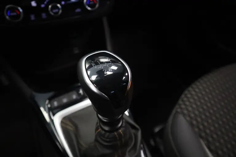 Opel Crossland X 1.2 Turbo Innovation Navigatie Trekhaak CruiseControl afbeelding 14