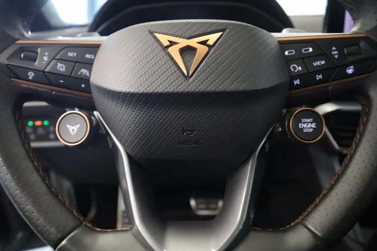 CUPRA Leon 2.0 TSI  VZ Performance 7 Automatic 300PK Panoramadak Navigatie Apple-CarPlay 19'lmv VCP PDC Beats Audio afbeelding 13