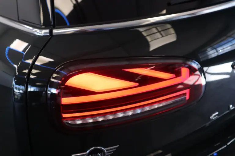 MINI Clubman 306PK 2.0 JCW ALL4 Harmann Kardon Navigatie Cruise control vol leder interieur 18LMV * 2e Paasdag zijn wij geopend van 12:00 tot 17:00uur! * afbeelding 8