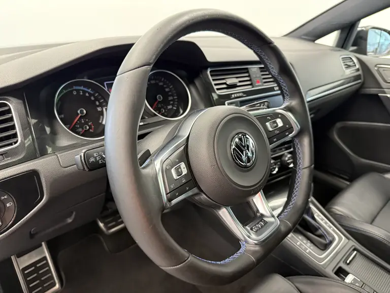 Volkswagen Golf 1.4 TSI GTE ACC PDC Panoramadak Blind Spot 18"LM afbeelding 9