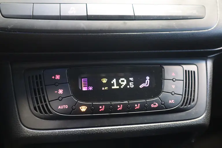 SEAT Ibiza 1.2 TSI FR 1ste Eigenaar 17'Lmv Navigatie afbeelding 10