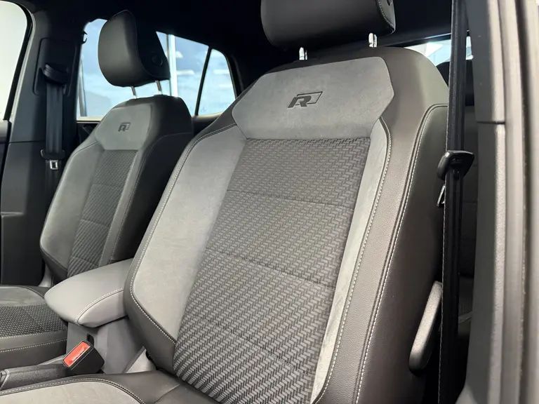Volkswagen T-Cross 1.0 TSI Style ACC PDC Navi 2x R-Line 18''LM afbeelding 13