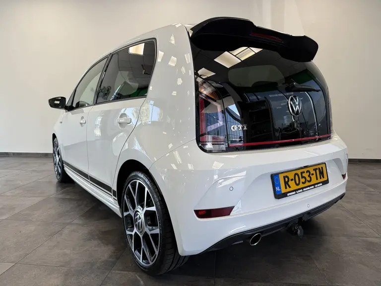 Volkswagen up! 1.0 TSI GTI 5-Drs. ClimateControl Stoelverwarming 17'lmv afbeelding 5