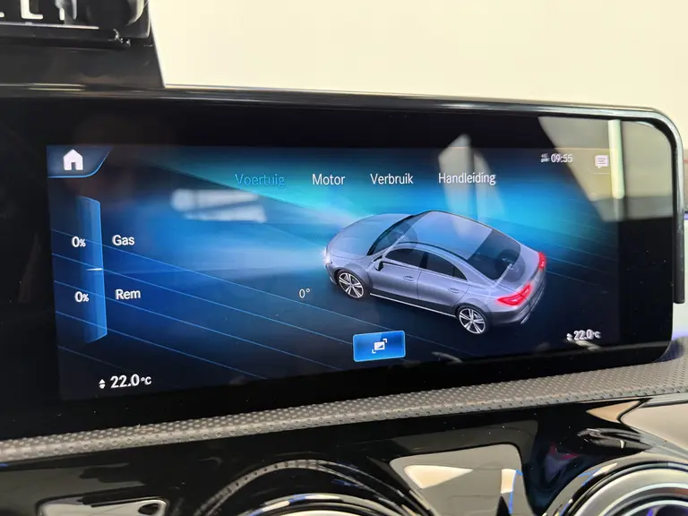 Mercedes-Benz CLA-Klasse 200 AMG Line Panoramadak Full-led Sfeerverlichting * 2e Paasdag zijn wij geopend van 12:00 tot 17:00uur! * afbeelding 28