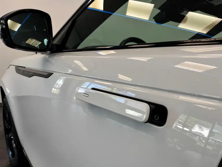 Land Rover Range Rover Velar 2.0 P250 Turbo AWD SE Cruise/Climate Panoramadak Meridian R-Dynamic afbeelding 8