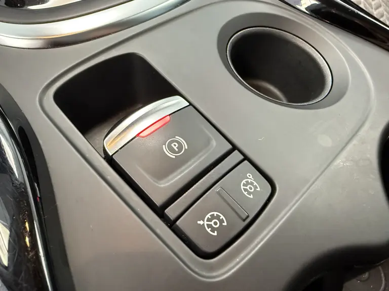 Renault Kadjar 1.3 TCe Limited Automaat CruiseControl 17'lmv afbeelding 22