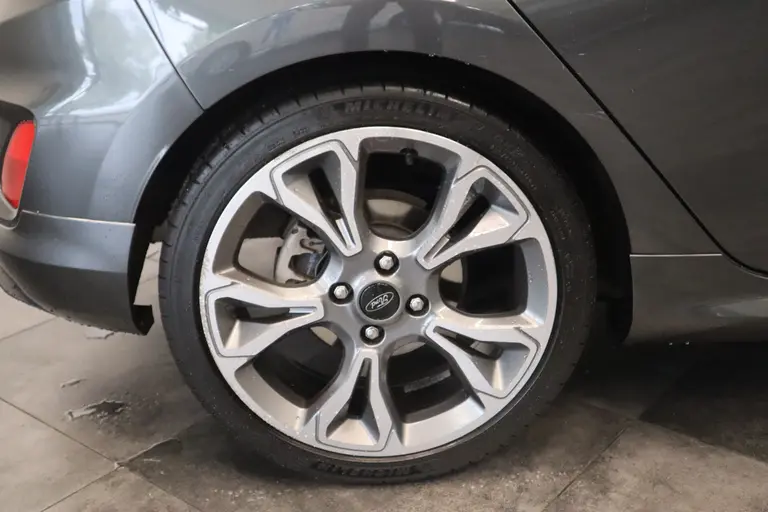 Ford Fiesta 1.0 EcoBoost ST-Line Cruise/Climate Carplay 18''LM Trekhaak afbeelding 4