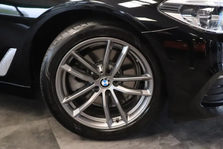 BMW 5 Serie 520i Corporate Lease High Executive Connect drive Navigatie PDC Cruise Control 18LMV Vol Leder 24 maanden garantie mogelijk (*vraag naar de voorwaarden) afbeelding 4