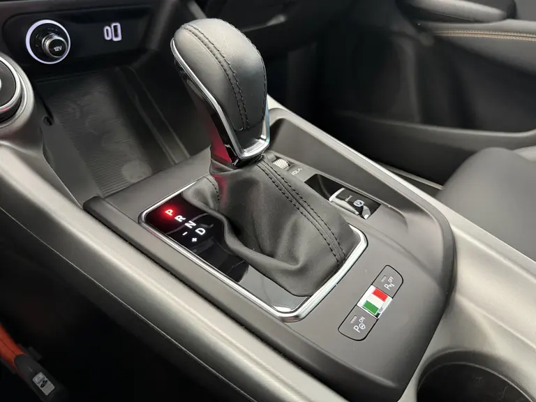 Alfa Romeo Tonale 1.5T Hybrid Veloce ACC Stoelventilatie 360 camera NAP 1e eigenaar afbeelding 17
