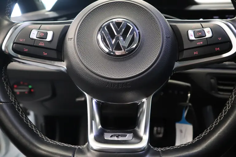 Volkswagen Polo 1.0 TSI Highline Business R Panorama Navigatie Cruise Control R-line interieur 17LMV stoelverwarming afbeelding 11
