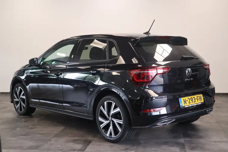 Volkswagen Polo 1.0 TSI R-Line Panoramadak IQ-light VCP Navigatie afbeelding 3