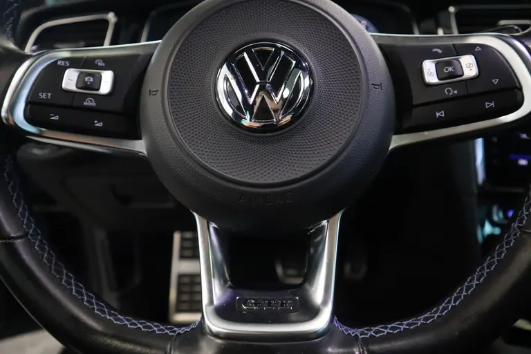 Volkswagen Golf 1.4 TSI PHEV GTE Cruise ACC Panodak 18" LM Stoelverwarming Climate Navi Carplay/Android afbeelding 11