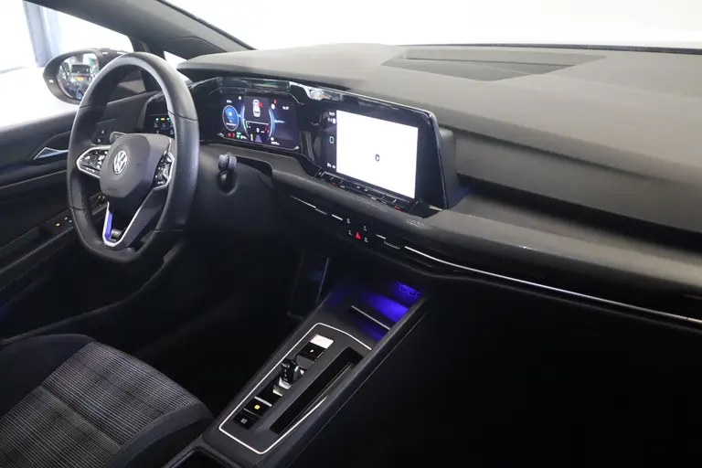 Volkswagen Golf 1.4 eHybrid GTE 5-Drs. Full-led Navigatie Sfeerverlichting afbeelding 16