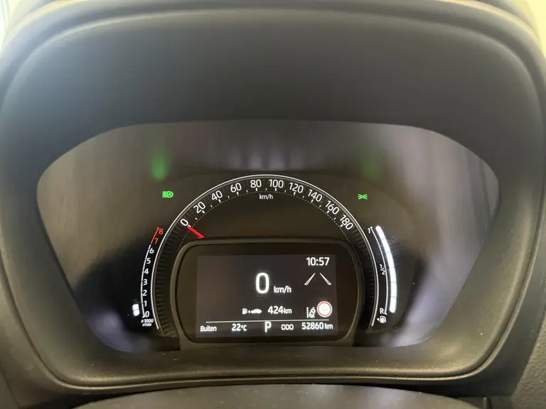 Toyota Aygo X 1.0 VVT-i S-CVT Envy 5-Drs. ClimateControl 18'lmv Navigatie 24 maanden garantie mogelijk (*vraag naar de voorwaarden) afbeelding 12