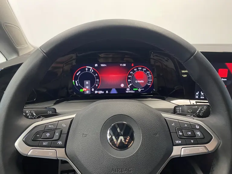 Volkswagen Golf 1.4 eHybrid Style VCP Navigatie Cruise Control 17LMV Sfeerverlichting Flippers bediening * 2e Paasdag zijn wij geopend van 12:00 tot 17:00uur! * afbeelding 11