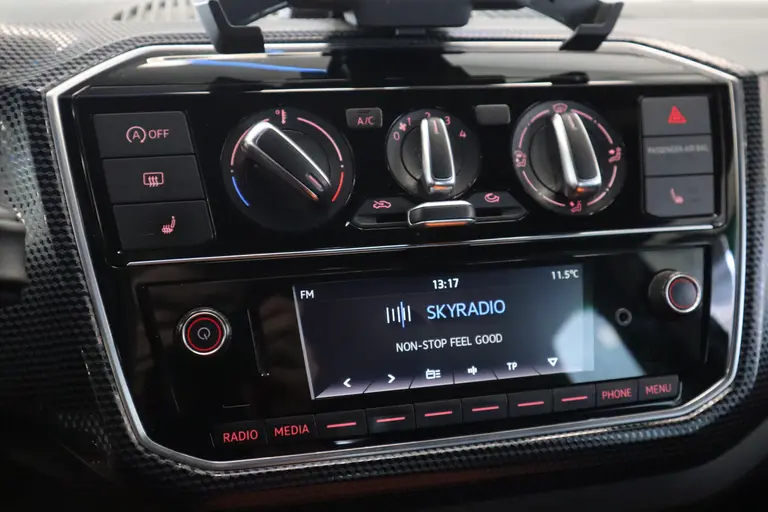 Volkswagen up! 1.0 BMT 5-Drs. Airco Bluetooth Lmv * 2e Paasdag zijn wij geopend van 12:00 tot 17:00uur! * afbeelding 8