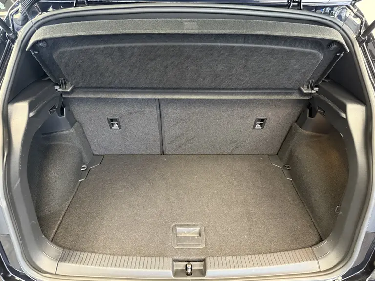 Volkswagen T-Cross 1.0 TSI Style ACC PDC Navi 2x R-Line 18''LM afbeelding 23