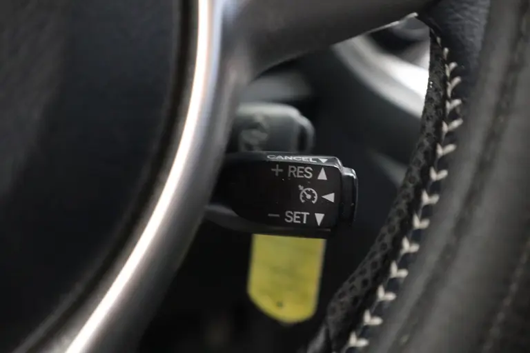 Toyota Verso-S 1.3 VVT-i Comfort Plus Automaat Navigatie Airco CruiseControl afbeelding 7