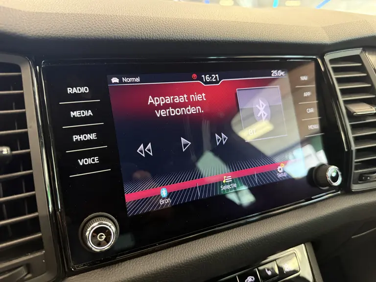 Skoda Kodiaq 1.5 TSI Sportline Business Full-led Adaptive-Cruise 20"lmv 24 maanden garantie mogelijk (*vraag naar de voorwaarden) afbeelding 5