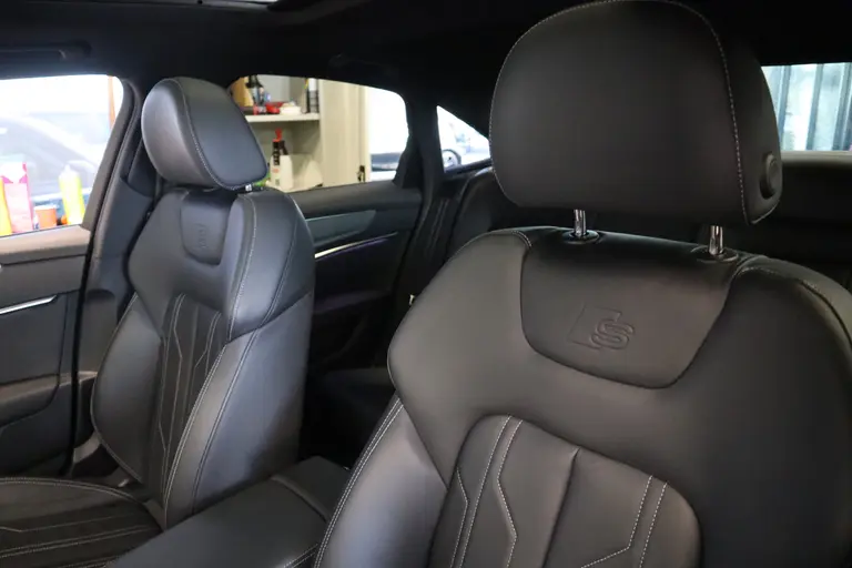 Audi A6 Limousine 55 TFSI e Quattro Pro Line S Competition 256PK Panorama Navigatie Cruise Control Volleder interieur Stoel/Stuur verwarming. * 2e Paasdag zijn wij geopend van 12:00 tot 17:00uur! * afbeelding 25