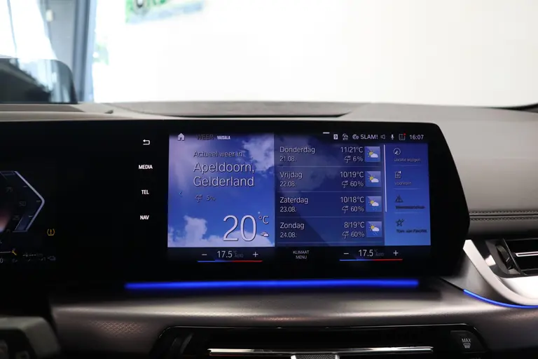 BMW 2 Serie Active Tourer 225e xDrive M-Sport HUD Keyless Go/Start 360 camera LED afbeelding 19