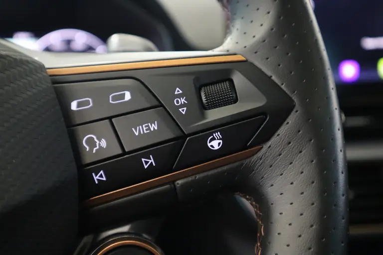 CUPRA Leon 2.0 TSI  VZ Performance 7 Automatic 300PK Panoramadak Navigatie Apple-CarPlay 19'lmv VCP PDC Beats Audio afbeelding 14