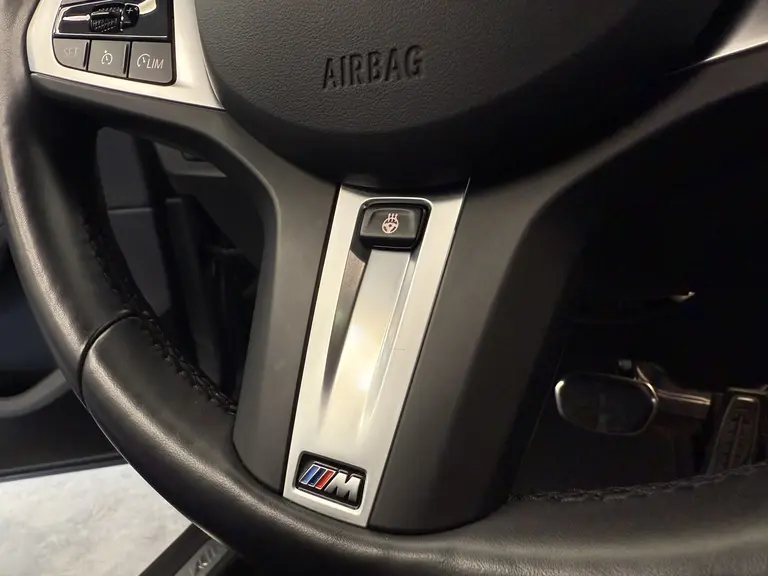 BMW 1-serie 120i Cruise/Climate Panoramadak NAP 18''LM Performance 24 maanden garantie mogelijk (*vraag naar de voorwaarden) afbeelding 29