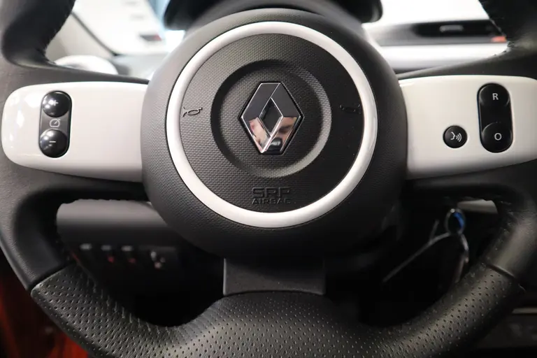 Renault Twingo Z.E. R80 Série Limitée Vibes 82PK Navigatie 16LMV Cruise Control PDC CV Climate Control afbeelding 12
