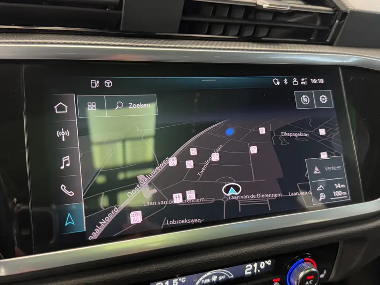 Audi Q3 45 TFSI e S edition Panorama 20LMV Climate Control Navigatie afbeelding 20