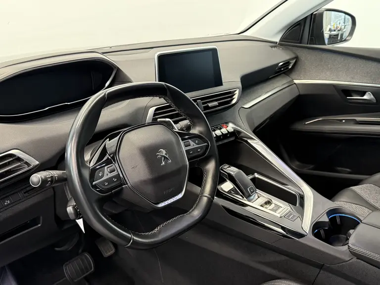 Peugeot 3008 1.2 PureTech Crossway Navigatie Panorama afn trekhaak Dab+ 18LMV Cruise control afbeelding 7