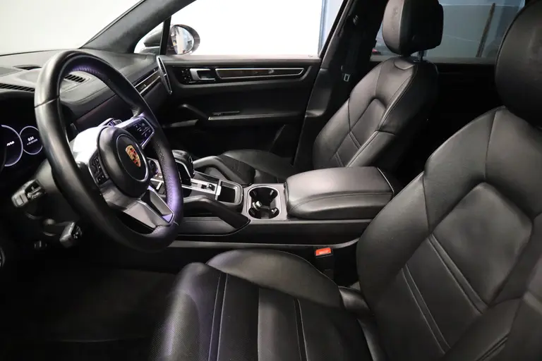 Porsche Cayenne 3.0 E-Hybrid BOSE Sport Chrono Leder Schuif/kanteldak Magnum afbeelding 11