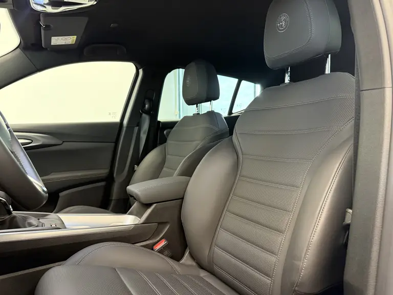 Alfa Romeo Tonale 1.5T Hybrid Veloce ACC Stoelventilatie 360 camera NAP 1e eigenaar afbeelding 11