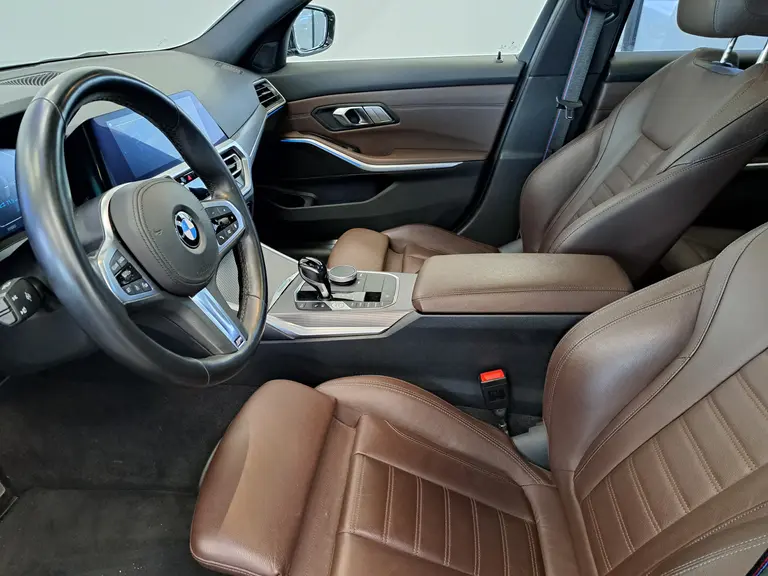 BMW 3-serie 330e High Executive M-Sport+ Head-up Laser-led Schuif/kanteldak 19"lmv 2 Jaar garantie mogelijk* ( vraag naar de voorwaarde) afbeelding 14
