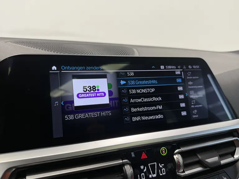 BMW 3-serie 330e eDrive Edition ACC Head-Up Harman Kardon Schuif/Kanteldak afbeelding 28