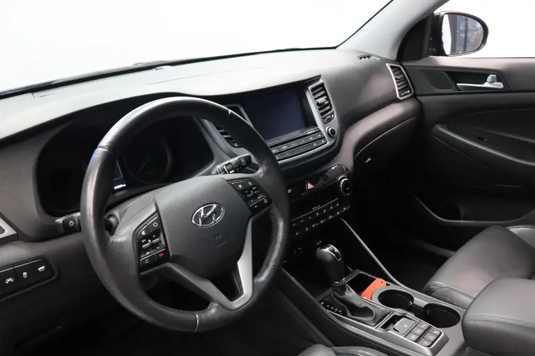 Hyundai Tucson 1.6 T T-GDI 4WD 177 PK 4WD GDI  Panoramadak  19 inch Lmv Navigatie trekhaak afbeelding 12