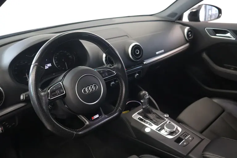 Audi A3 Sportback 1.4 e-tron PHEV Ambition Pro Line plus Cruise/Climate Navi Panoramadak 18''LM Trekhaak afbeelding 8