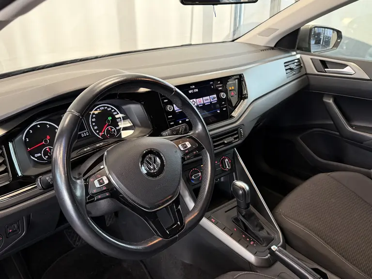 Volkswagen Polo 1.0 TSI Comfortline Automaat 5-Drs. Adaptive-Cruise Airco App-connect afbeelding 4
