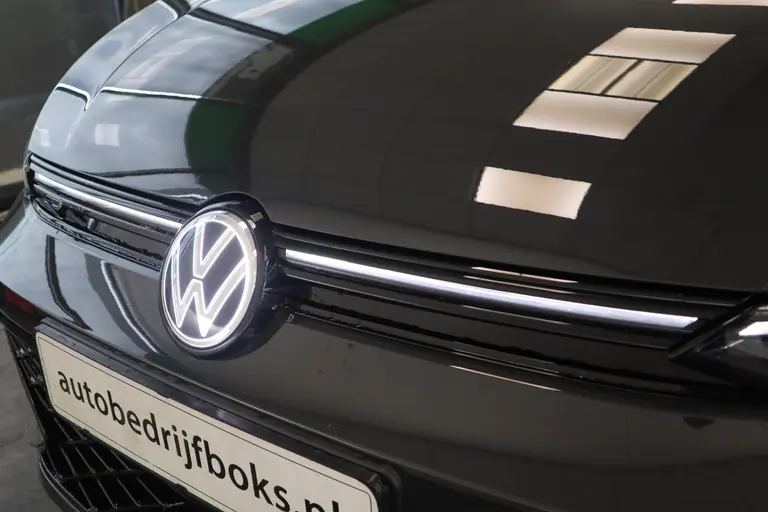 Volkswagen Golf 1.5 eTSI R-Line Edition ! Nieuw Type ! Panoramadak Full-led Navigatie Adaptive-Cruise afbeelding 6